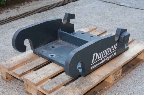 Dappen Werkzeug- und Maschinenbau | Products Dappen adapter plate Verachtert CW40 | dark grey adapter plate